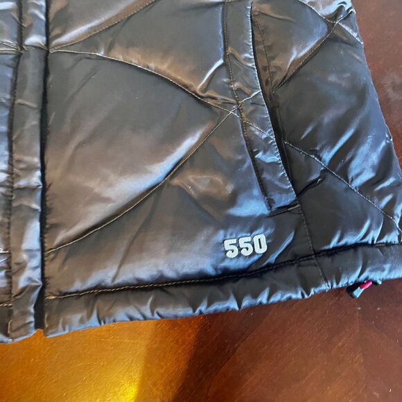 The North Face Womens 550 Black Down Puffer Vest With Red Lining M Warm Quilted - Picture 2 of 11